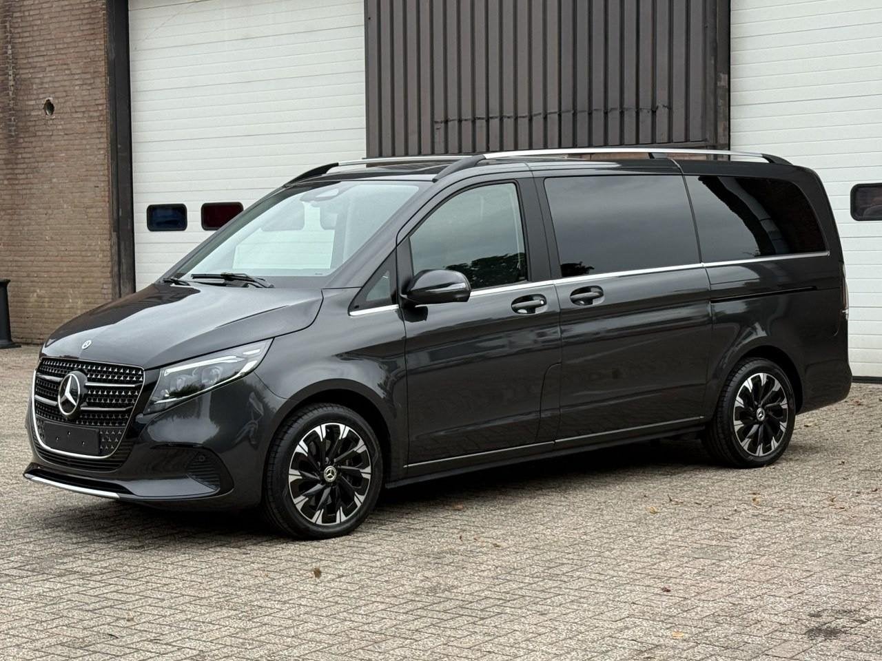 Mercedes-Benz V-Klasse V250 / 7 zitplaatsen / Leer / Avantga, Automaat, Euro 6, 7 stoelen, Bedrijf
