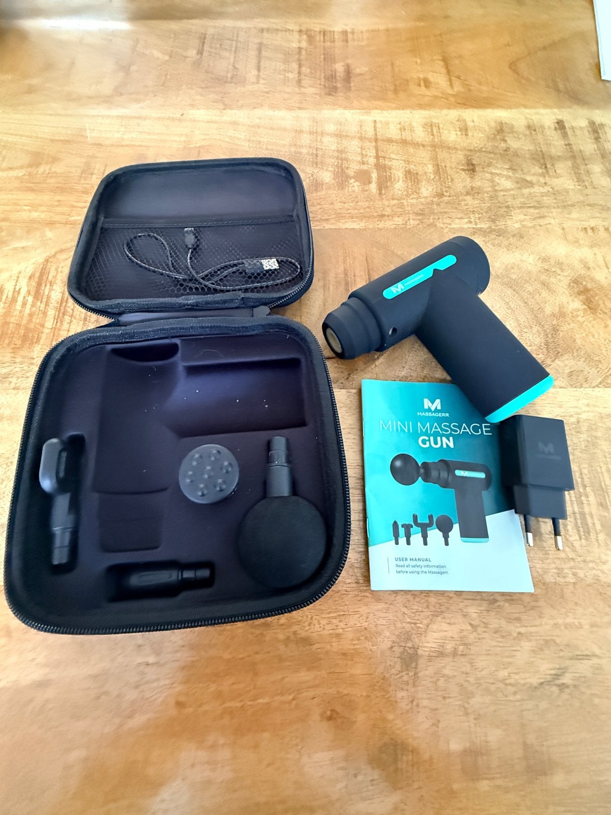 Massage Gun Mini - Compact en Krachtig, Sport en Fitness, Massageproducten, Ophalen of Verzenden, Zo goed als nieuw, Apparaat