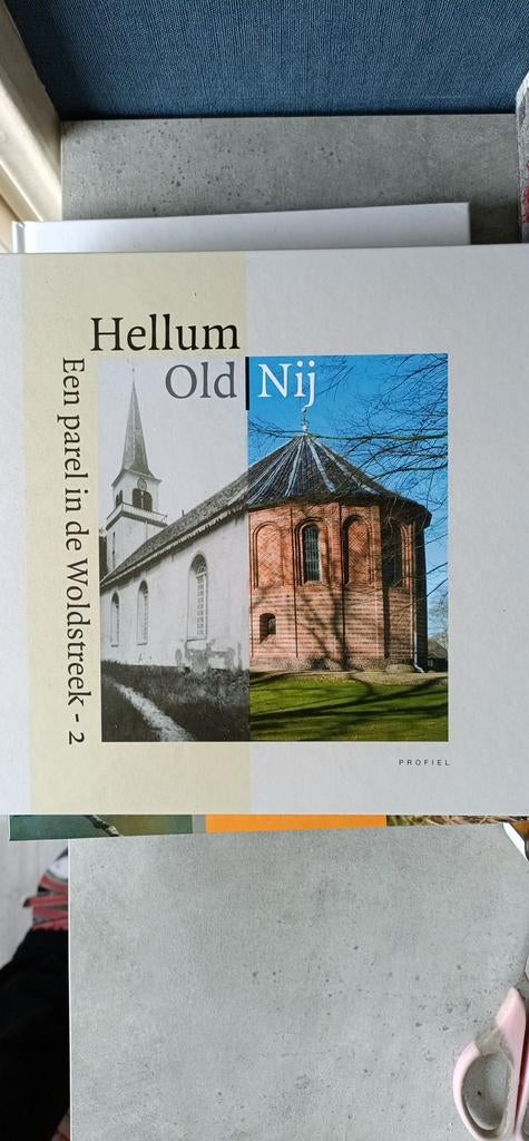 Hellum Old Nij: Een parel in de Woldstreek - 2, Ophalen of Verzenden, Gelezen, Onbekend