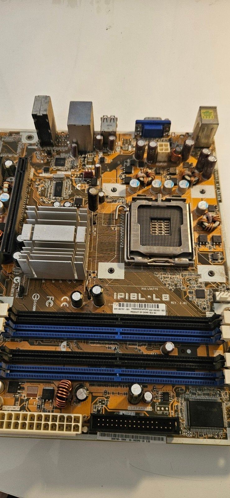 HP Benicia GL8E Micro-ATX Moederbord LGA 775, Computers en Software, Ophalen of Verzenden, Gebruikt, Micro-ATX, LGA 775