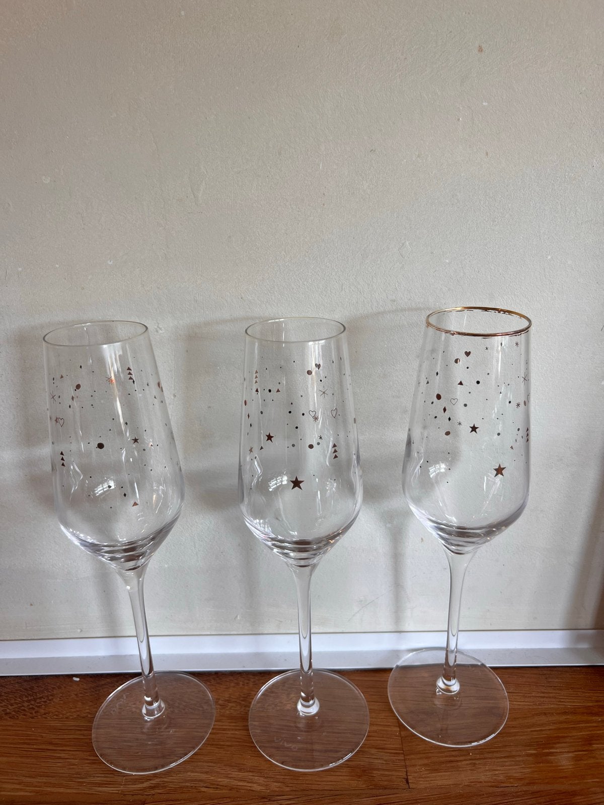 3 glitterende champagne glazen - 1 met gouden rand, Ophalen of Verzenden