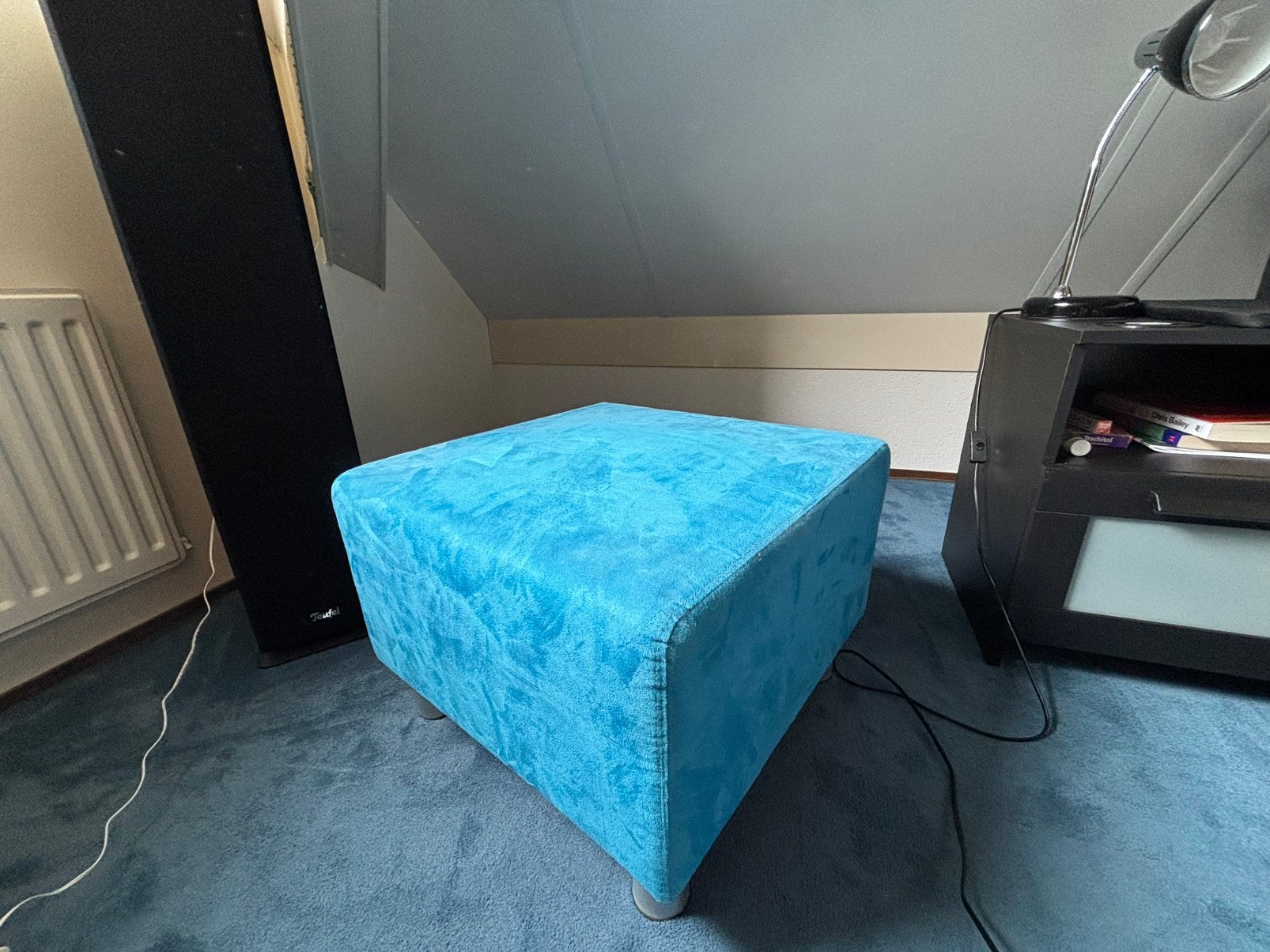 Poef/hocker, Ophalen, Zo goed als nieuw, Overige materialen