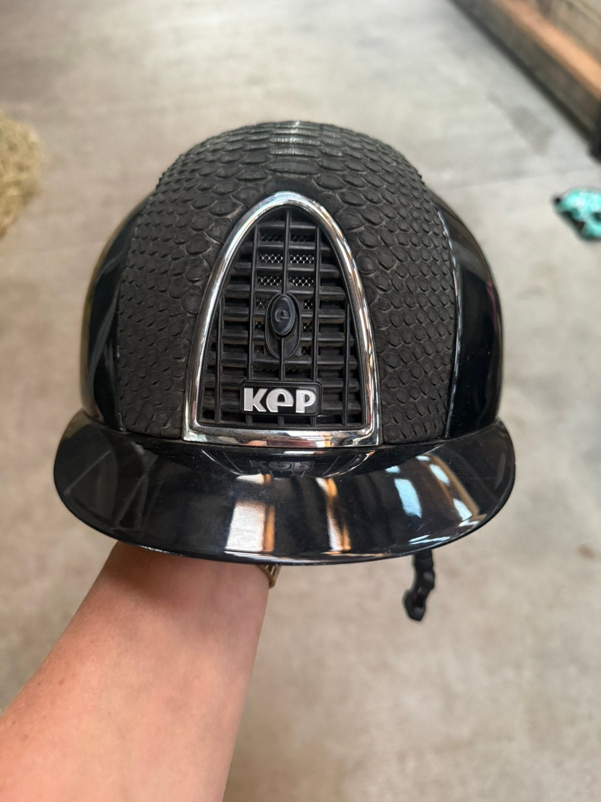 Kep italia met liner maat 57 en 58, Ophalen of Verzenden, Gebruikt, Dressuur
