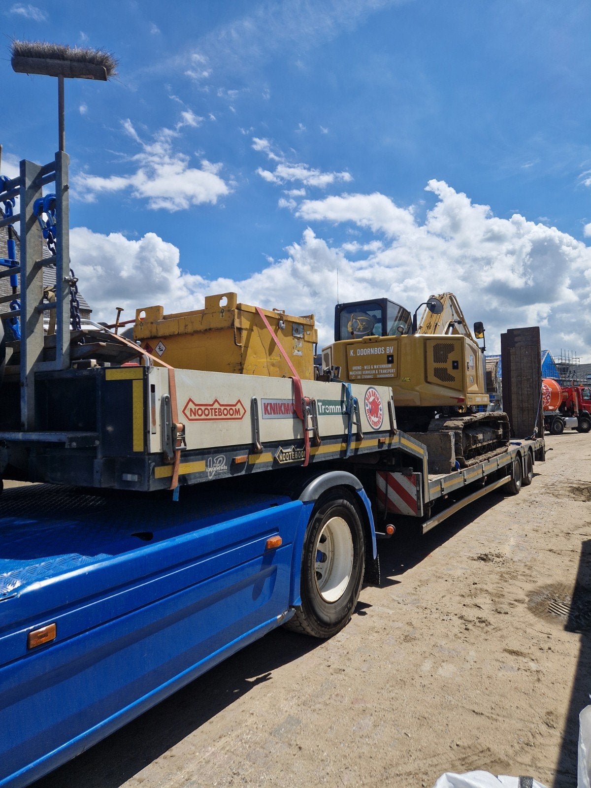 Nooteboom
MCO-38-02 dieplader, Ophalen