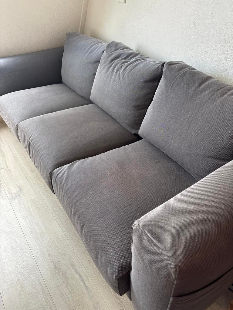 Comfortabele grijze driezitsbank - Zo goed als nieuw, Ophalen, Gebruikt, Driepersoons, 75 tot 100 cm