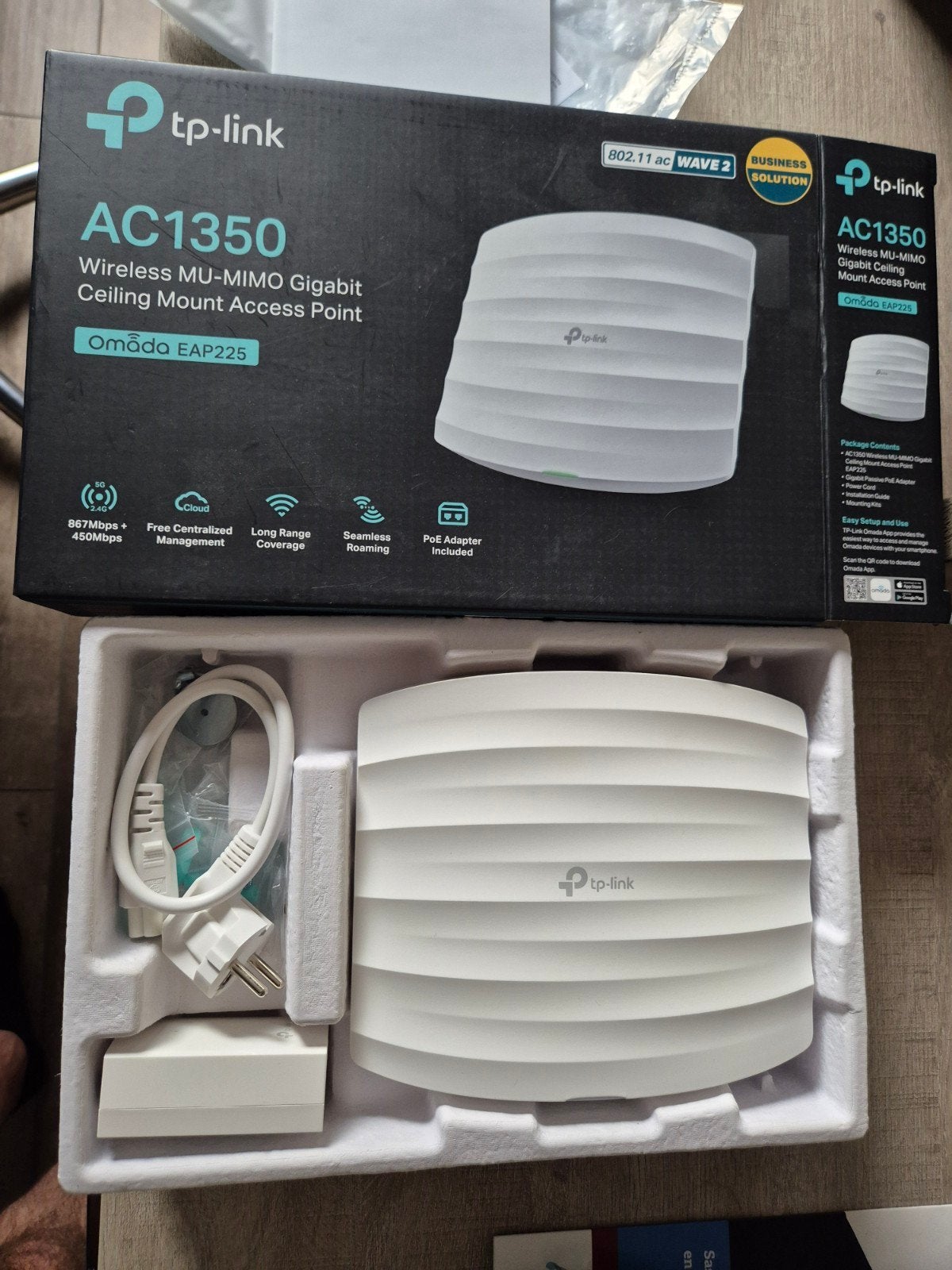 TP-Link Omada EAP225 AC1350 Wireless Access Point, Ophalen of Verzenden, Zo goed als nieuw, TP-Link