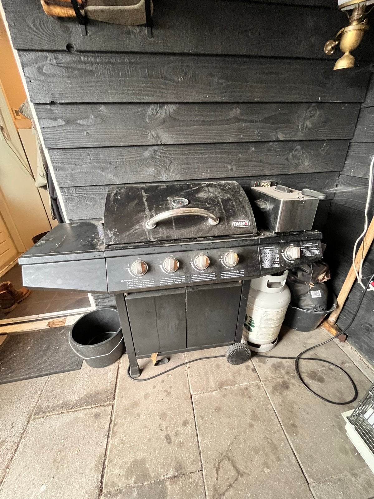 TAINO Gasbarbecue - Zo goed als nieuw, Ophalen, Zo goed als nieuw