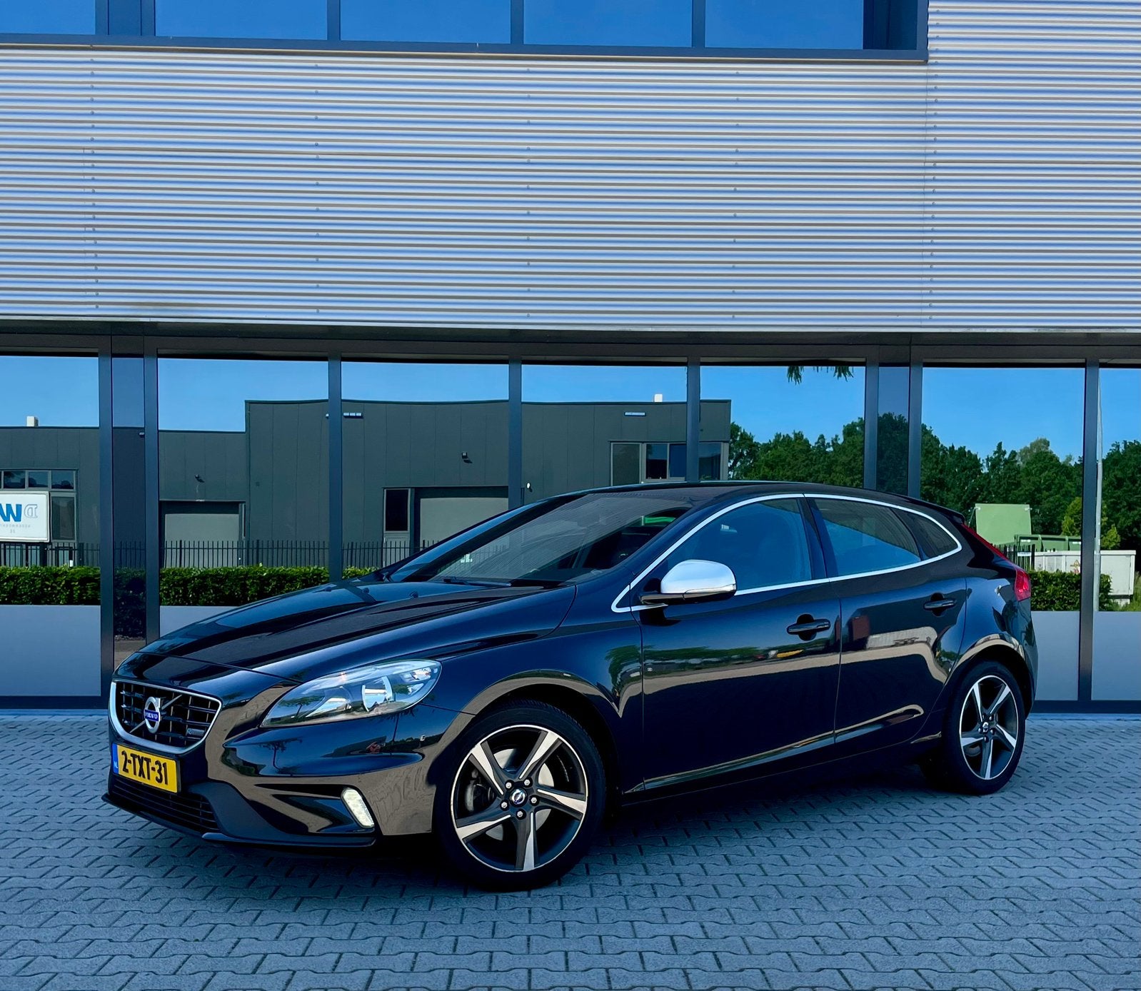 Volvo V40 1.6 T2 120PK 2014 Zwart, Auto's, Volvo, Particulier, V40, Benzine, B, Hatchback, Handgeschakeld, Origineel Nederlands
