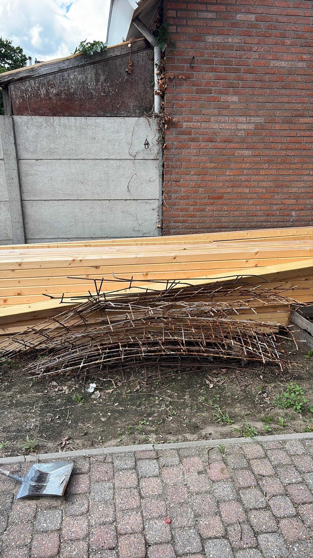 Gratis oud ijzer, Ophalen, 25 tot 50 mm, Zo goed als nieuw, Plank