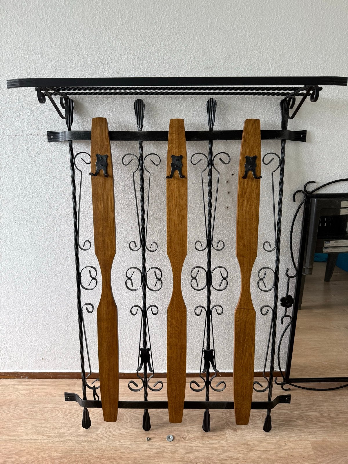 Vintage smeedijzeren wandkapstok met hoedenplank en spiegel, Gebruikt, 100 tot 150 cm, Metaal, Ophalen