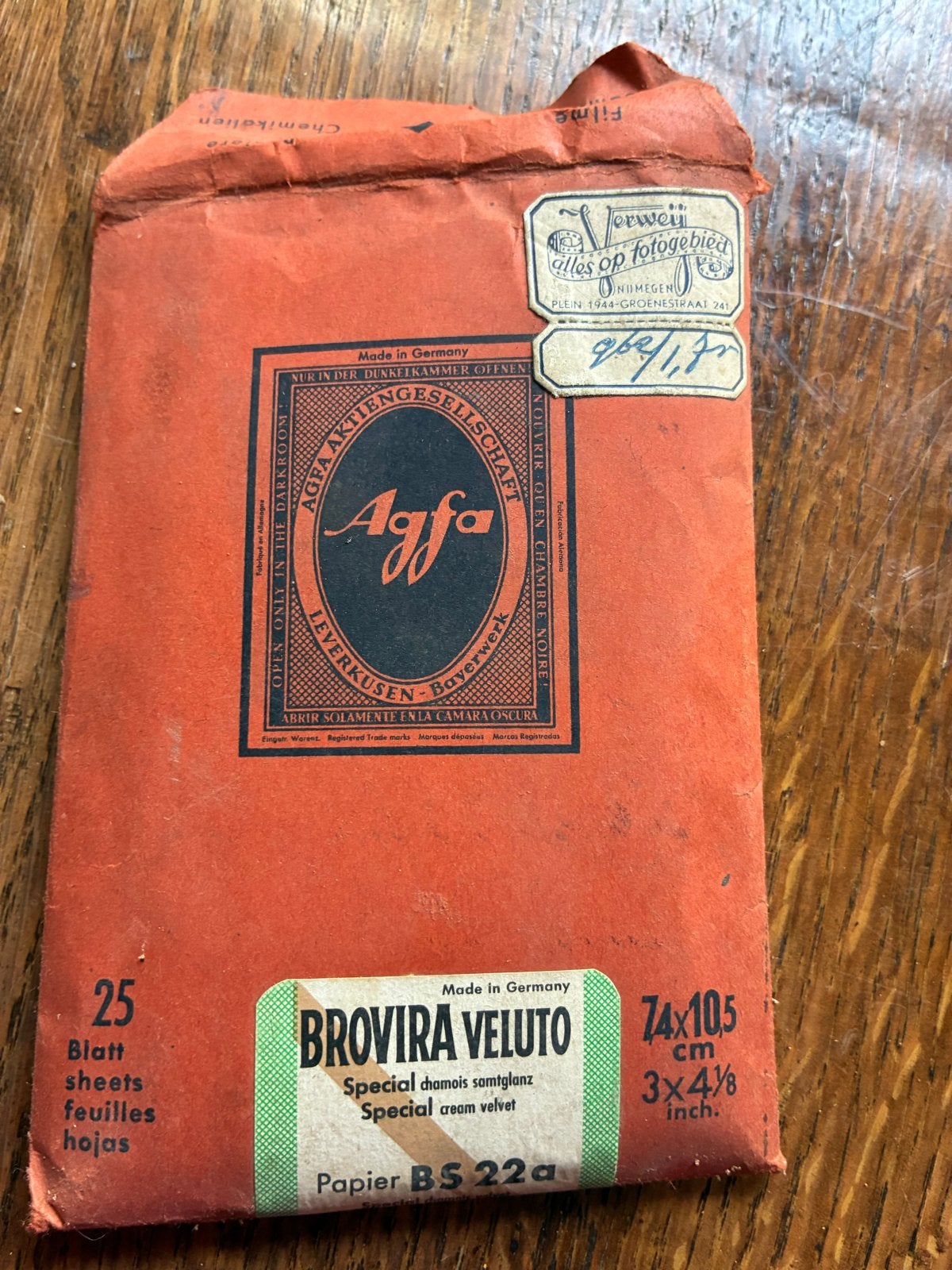Vintage Agfa Brovira Veluto fotopapier - 25 vellen, Ophalen of Verzenden, Gebruikt, Agfa, Overig typen