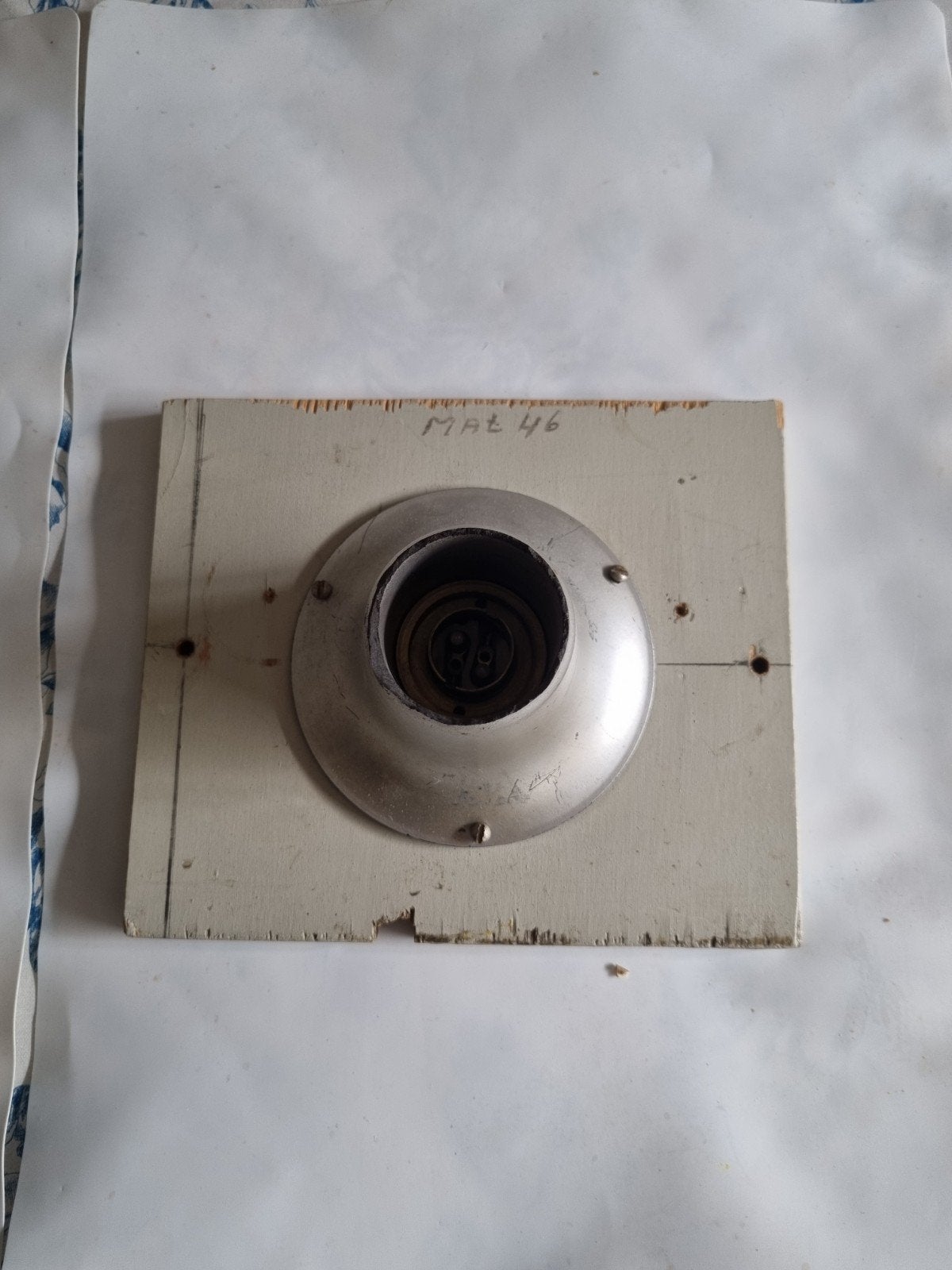 fitting op houten plaat van Mat.46, Ophalen of Verzenden