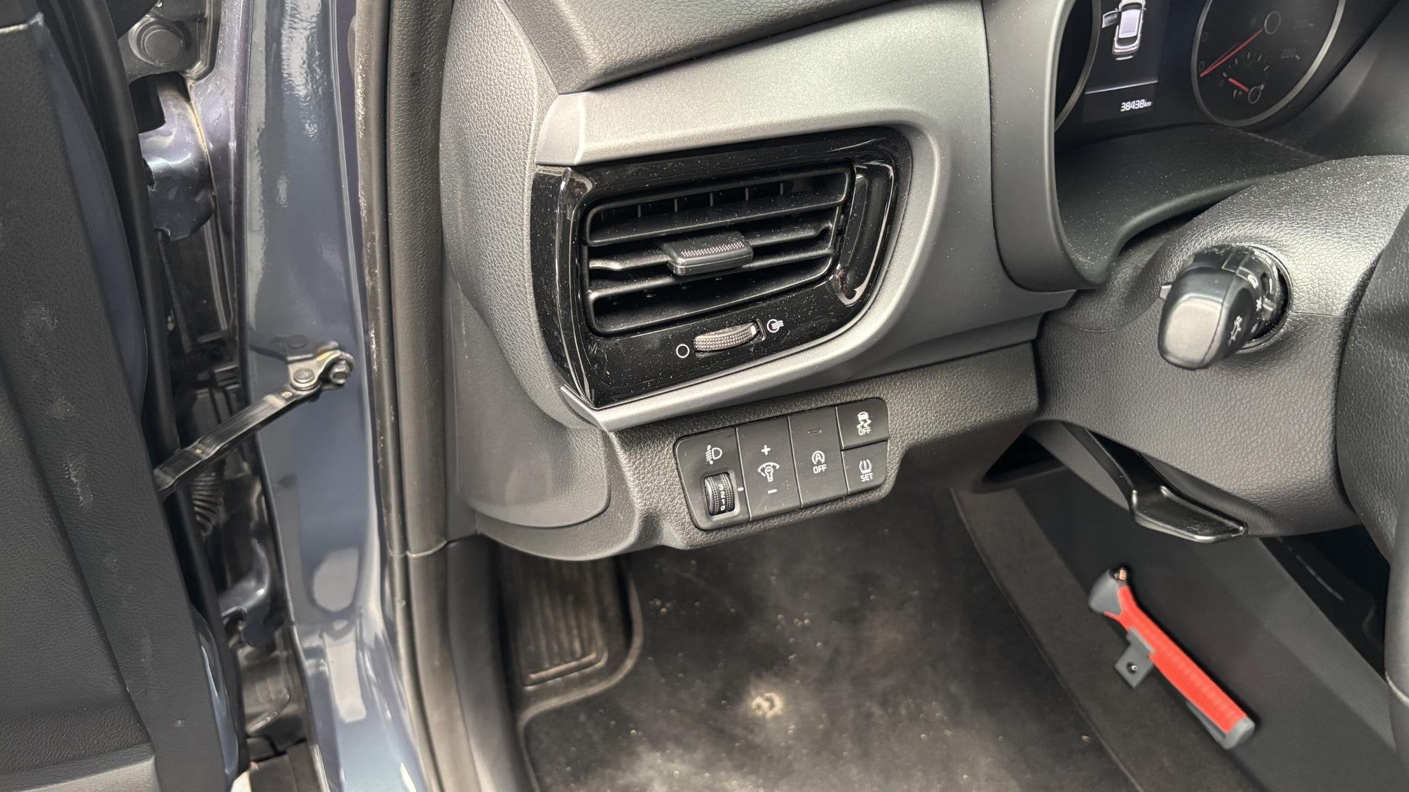 Kia Stonic 1.0 T-GDi MHEV DynamicPlusLine Trekhaak Dealerond, Gebruikt, Euro 6, Blauw, 49 €/maand