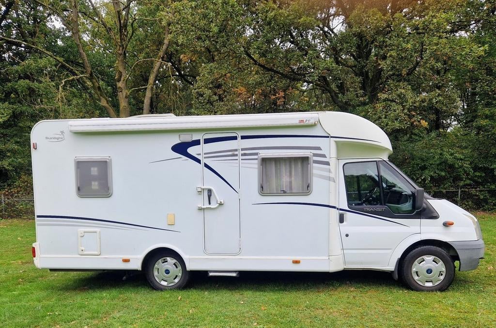 IN PRIJS VERLAAGD! Camper Sunlight Capron T63 Euro4, Sunlight, Ringverwarming, Achteruitrijcamera, Ford