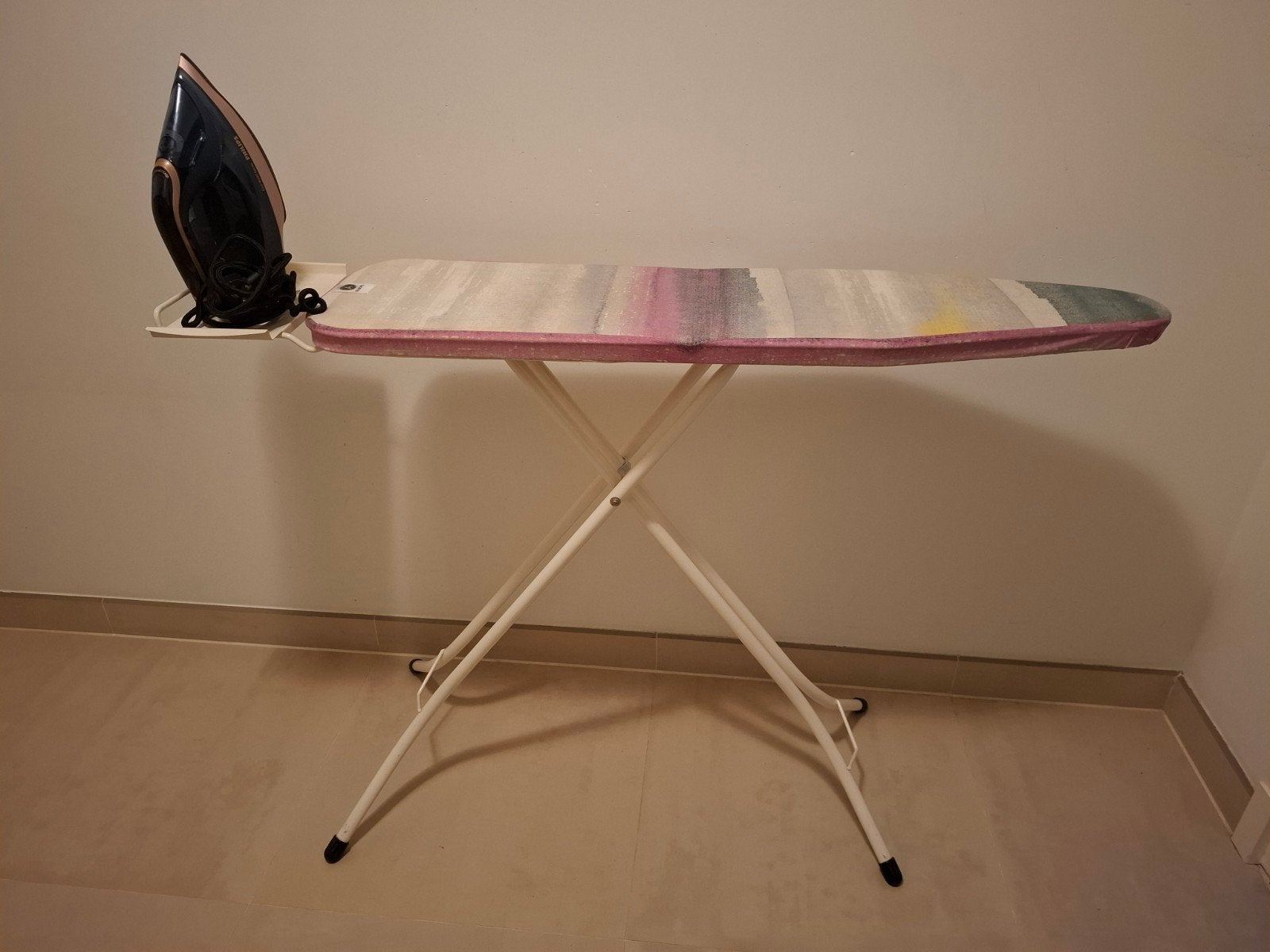 Philips Azur 8000 Strijkijzer met Brabantia Strijkplank A, Ophalen, Gebruikt, Strijkijzer met snoer