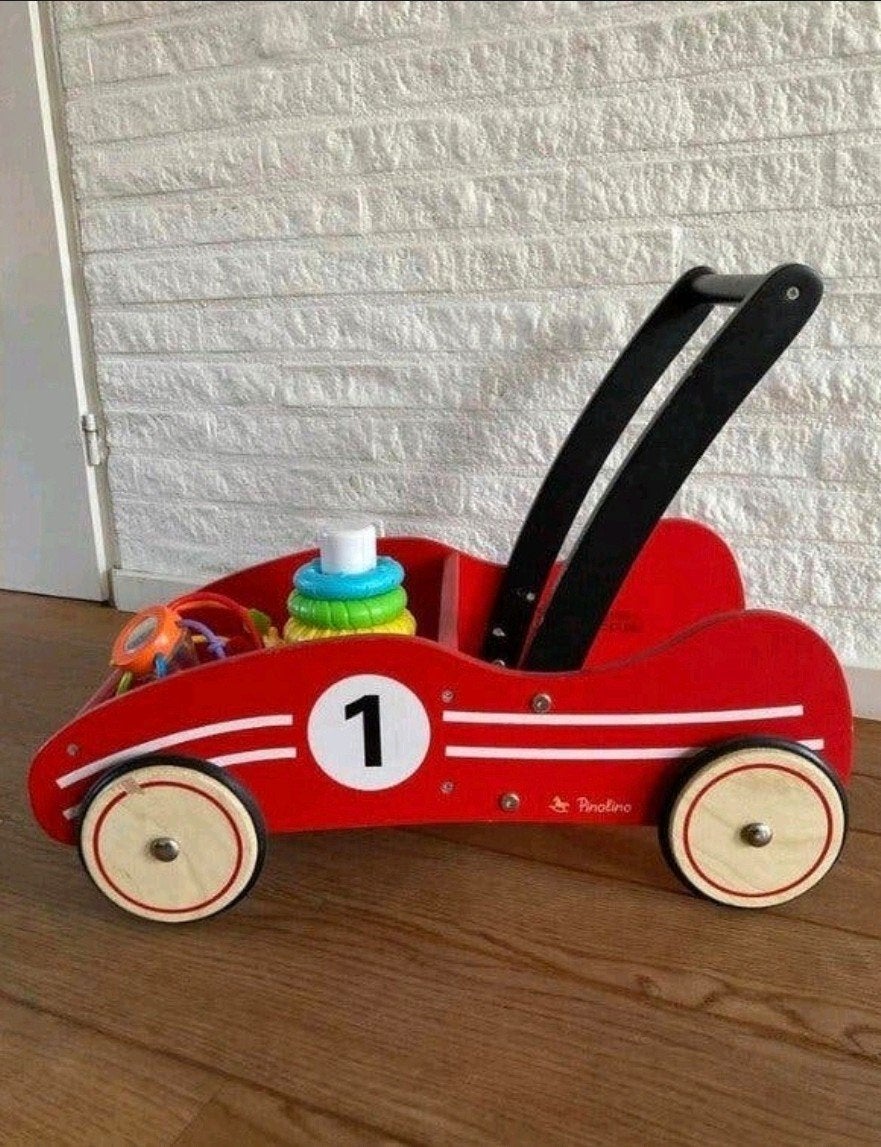 Rode houten loopauto met baby speelgoed, Ophalen, Gebruikt