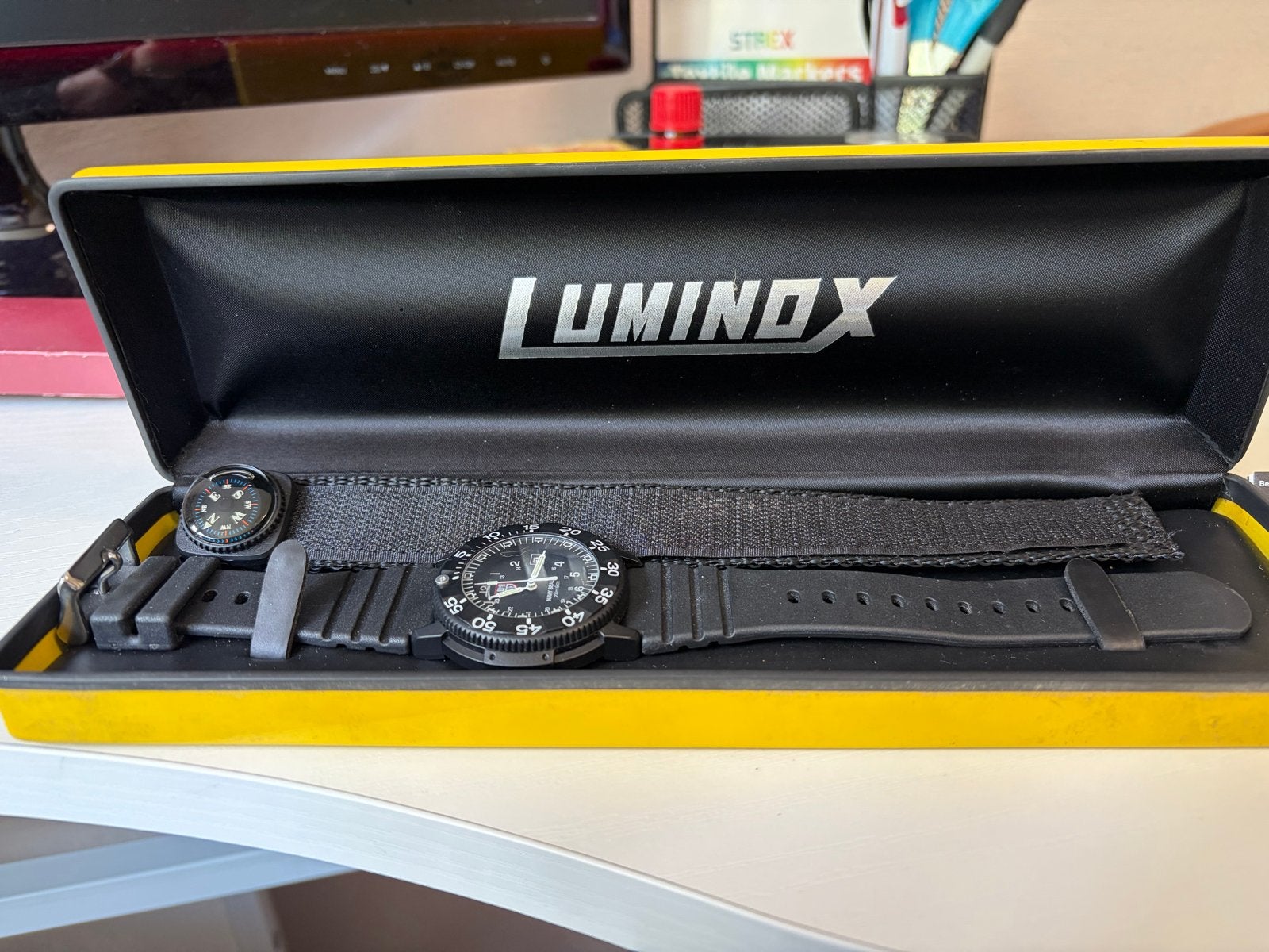 Luminox Polshorloge - Zwart, met extra bandje en kompas, Overige merken, Kunststof, Polshorloge, Ophalen of Verzenden