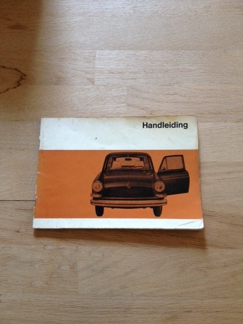 Handleiding VW 1600 - Uitgave augustus 1969   NL, Ophalen of Verzenden
