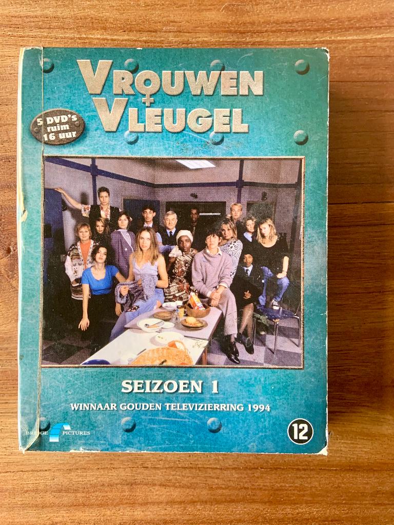 Vrouwenvleugel dvdbox, Vanaf 12 jaar, Ophalen of Verzenden, Gebruikt, Drama