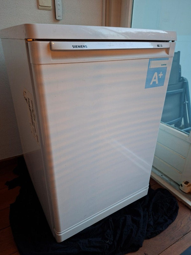 Vriezer tafelmodel, Gebruikt, Minder dan 60 cm, Energieklasse A of zuiniger, Vrijstaand