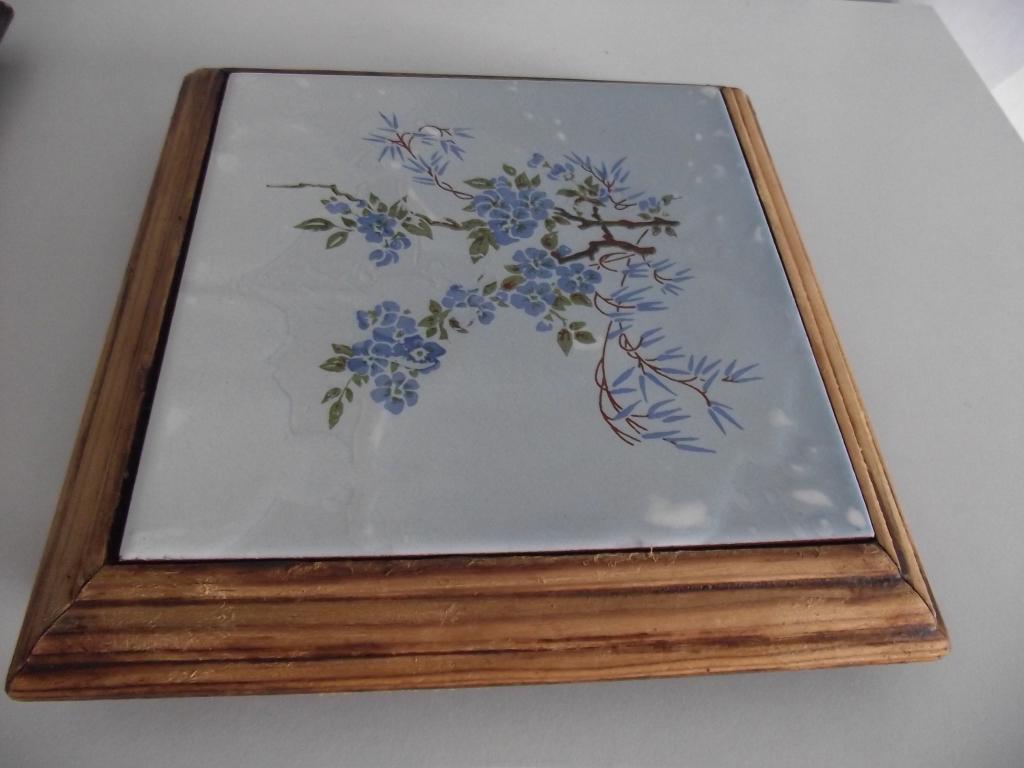 vintage keramiek tegel onderzetter bloemen 20 cm Spain 1960, Huis en Inrichting, Woonaccessoires | Onderzetters, Gebruikt, Steen/keramiek