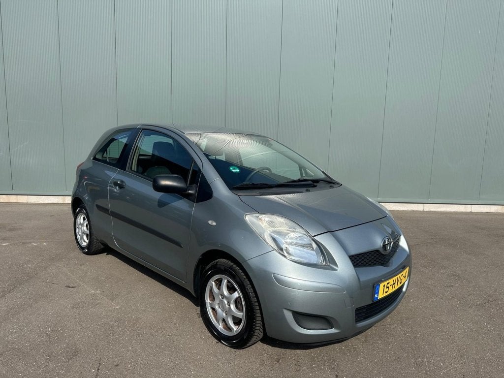 Toyota Yaris 1.0 VVTi Acces AIRCO | NAP ! (bj 2009), Auto's, Voorwielaandrijving, 532 kg, 40 €/maand, 750 kg