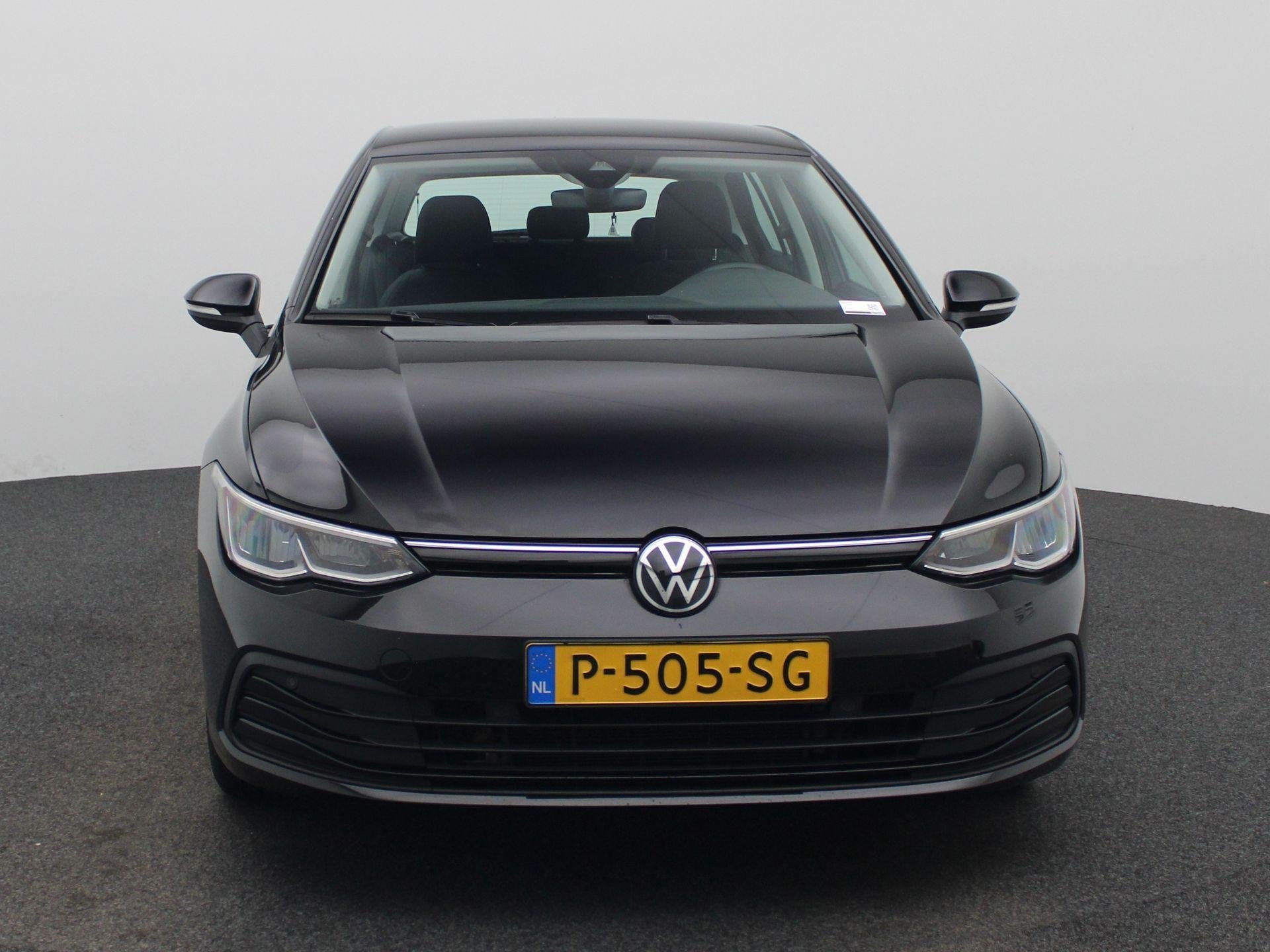 Volkswagen Golf 1.0 TSI Life | Apple Carplay / Android Auto, Voorwielaandrijving, Stof, Gebruikt, Euro 6