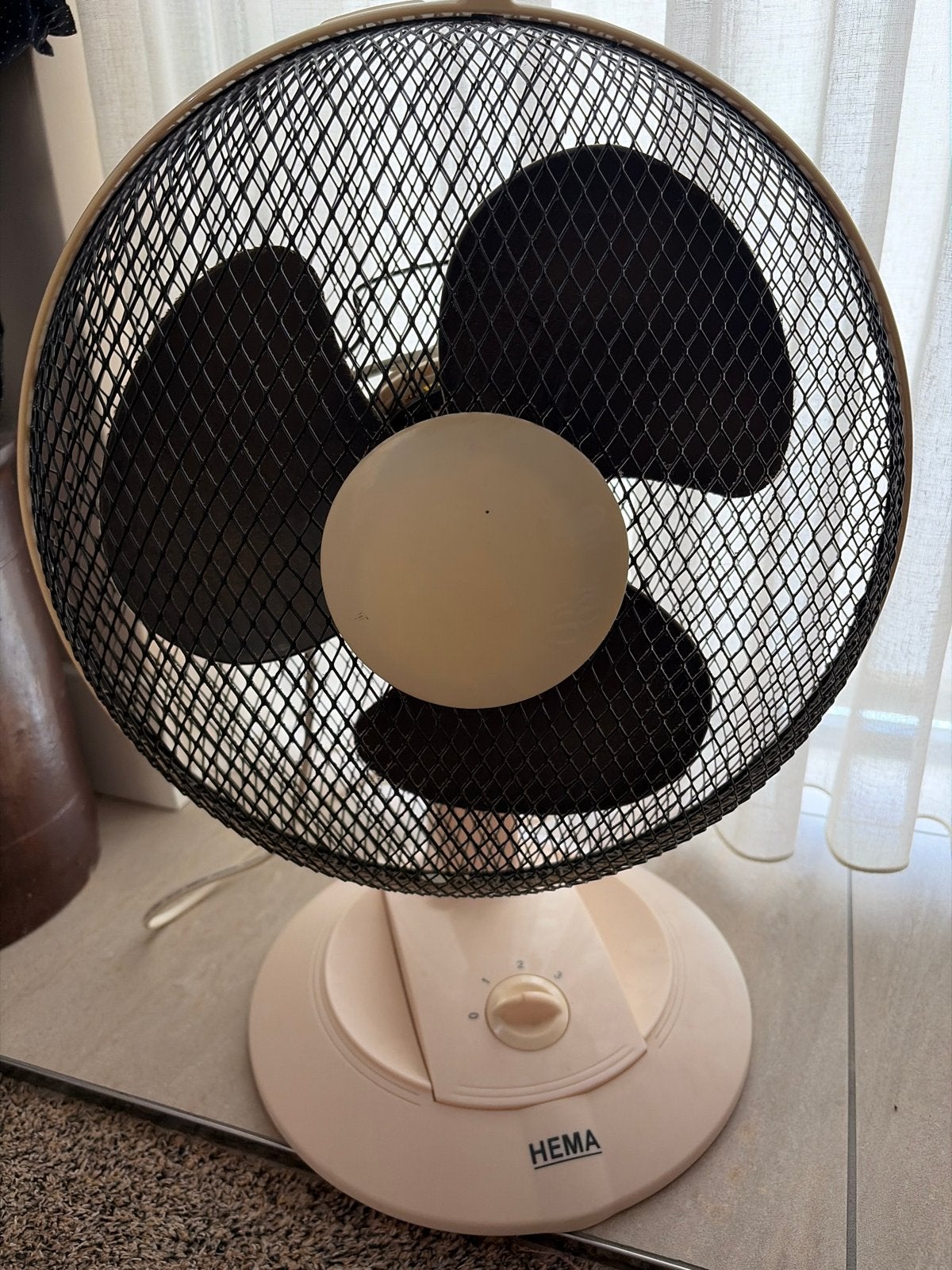 Hema Tafelventilator - Compact en Krachtig, Witgoed en Apparatuur, Ventilatoren, Ophalen, Zo goed als nieuw, Tafelventilator