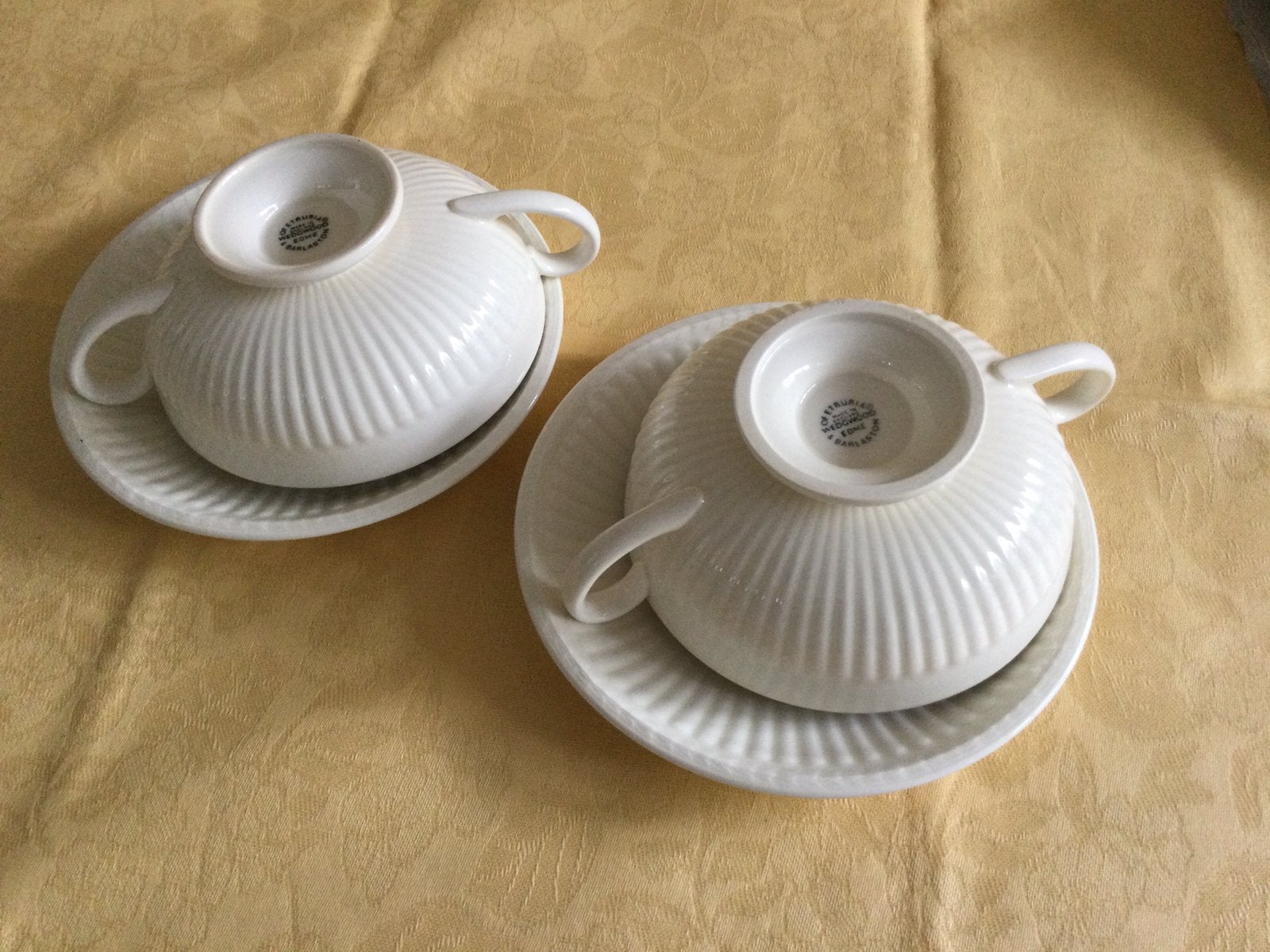 Wedgwood Edme Barlaston of Etruria 2soepkom met schotel zgan, Antiek en Kunst, Ophalen of Verzenden