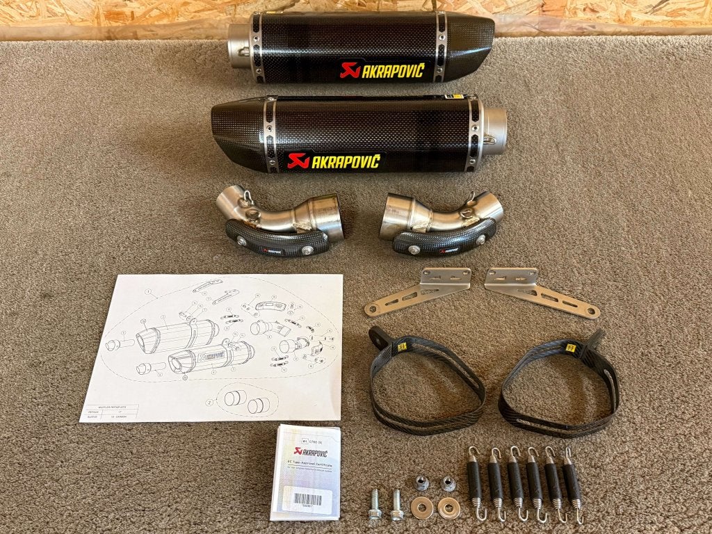 Akrapovic uitlaten dempers Ducati Monster 696 796 1100 1100S, Motoren, Gebruikt, Verzenden, Media@akrapovic.com, Malo Hudo 8a, Ivančna Gorica, 1295, SI