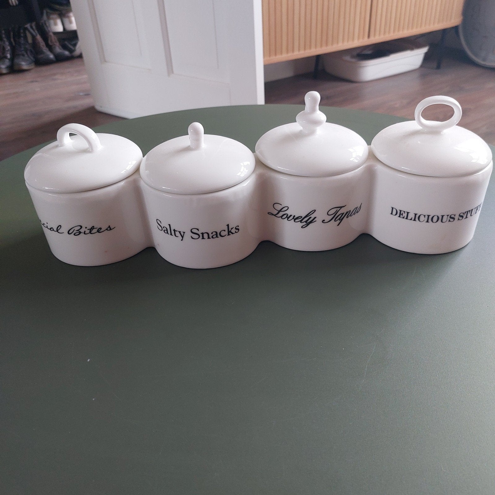 Riviera Maison schaaltjes met deksel, Overige typen, Ophalen of Verzenden, Zo goed als nieuw, Steen/keramiek