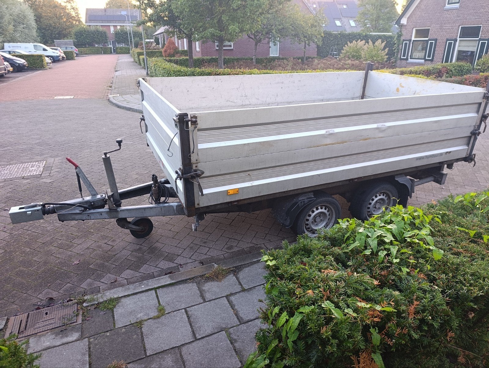 humbaur 3 zijdige kieper, Auto diversen, Ophalen