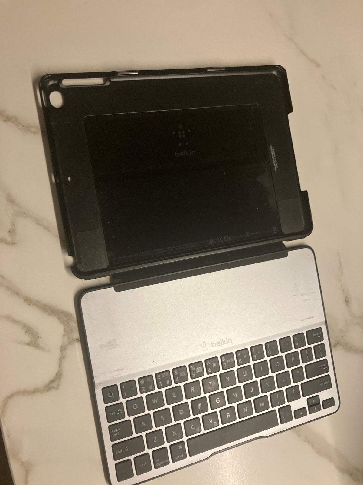 Belkin toetsenbord en hoes voor iPad, Gebruikt, Draadloze ontvanger, Ophalen of Verzenden, Draadloos