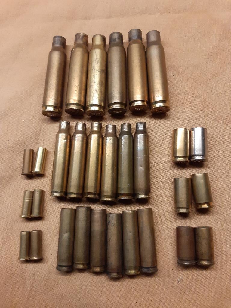 30 verschillende hulzen, onklaar! Set14, Ophalen of Verzenden, Landmacht, Overige gebieden, Hulzen of Bodemvondsten