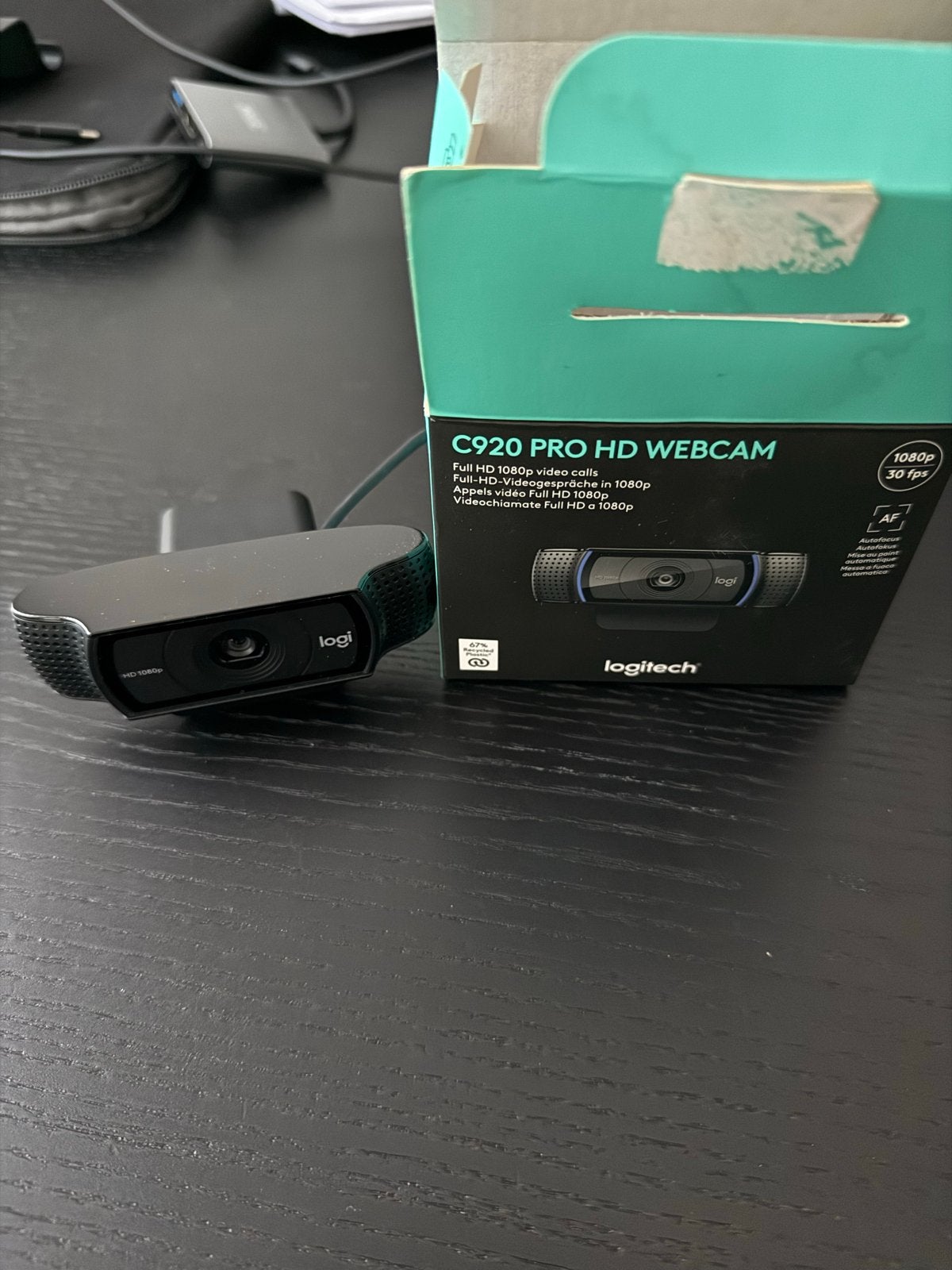 Logitech C920 Pro HD Webcam - Full HD 1080p, Computers en Software, Ophalen of Verzenden, Zo goed als nieuw, Windows, Monitorclip