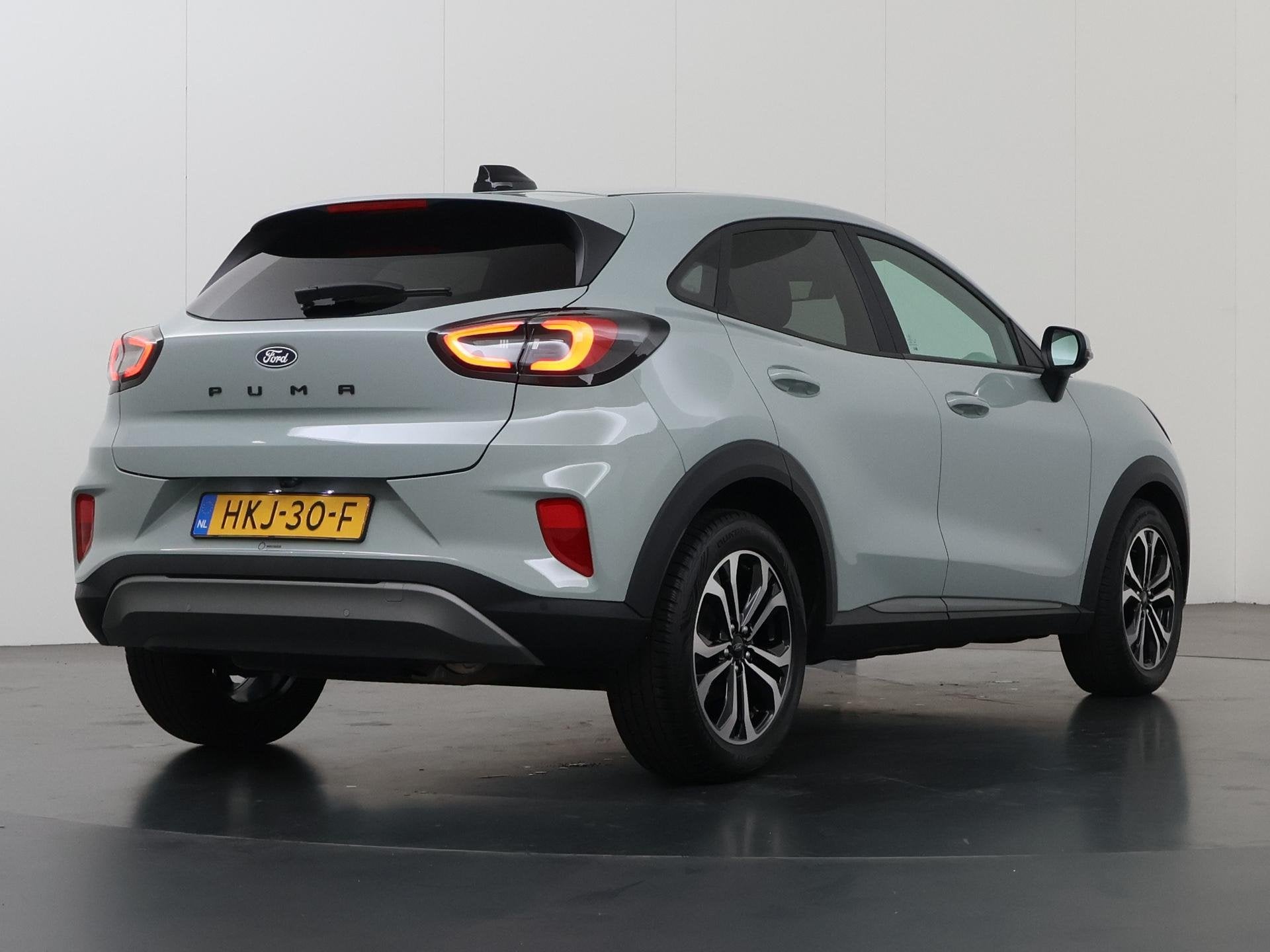 Ford Puma 1.0 EcoBoost Hybrid Titanium Automaat | Nieuw Mode, Bedrijf, 3 cilinders, Lane Keeping Assist, SUV of Terreinwagen