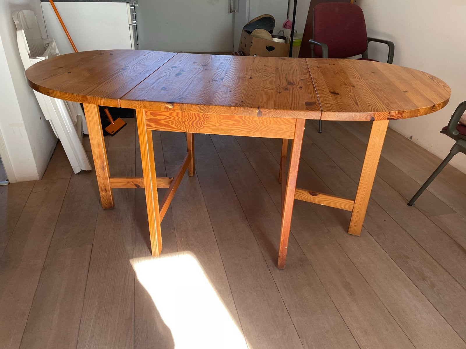 Vintage uitklapbare IKEA eettafel van grenenhout, Ophalen, Gebruikt, 50 tot 100 cm, 150 tot 200 cm