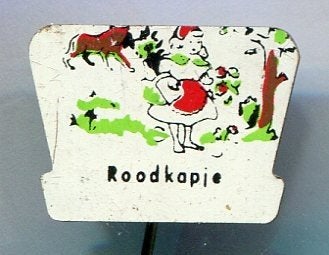 Roodkapje sprookje blik misdruk speldje ( L_073), Verzenden, Zo goed als nieuw, Figuurtje, Speldje of Pin