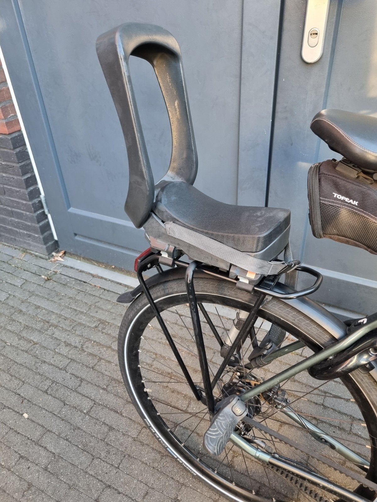 Urban Iki Junior achterzitje compleet, Fietsen en Brommers, Fietsaccessoires | Fietsstoeltjes, Achterzitje, Voetsteuntjes, Ophalen of Verzenden