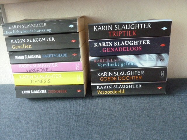 Karin Slaughter - 15 Paperbacks - € 2,50 per stuk, Boeken, Ophalen of Verzenden, Zo goed als nieuw, Karin Slaughter, Amerika