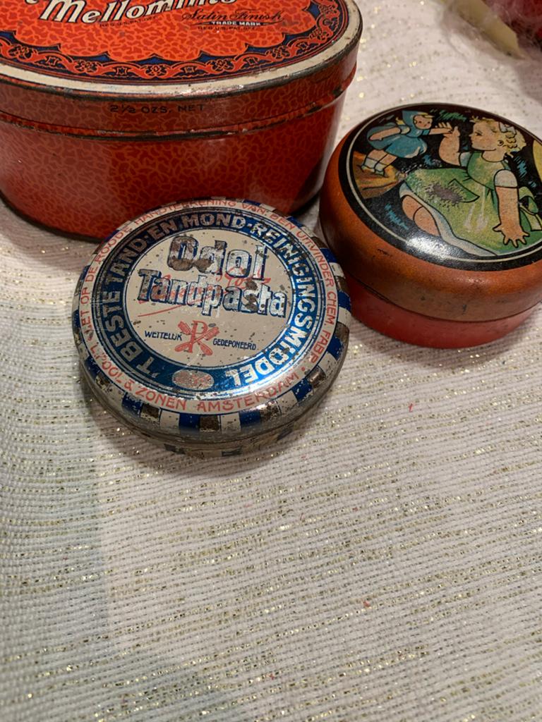 Set van 3 Zeer Oude Vintage Blikjes - Mellomints, Odol, Meis, Verzamelen, Ophalen of Verzenden, Gebruikt, Overige, Overige merken