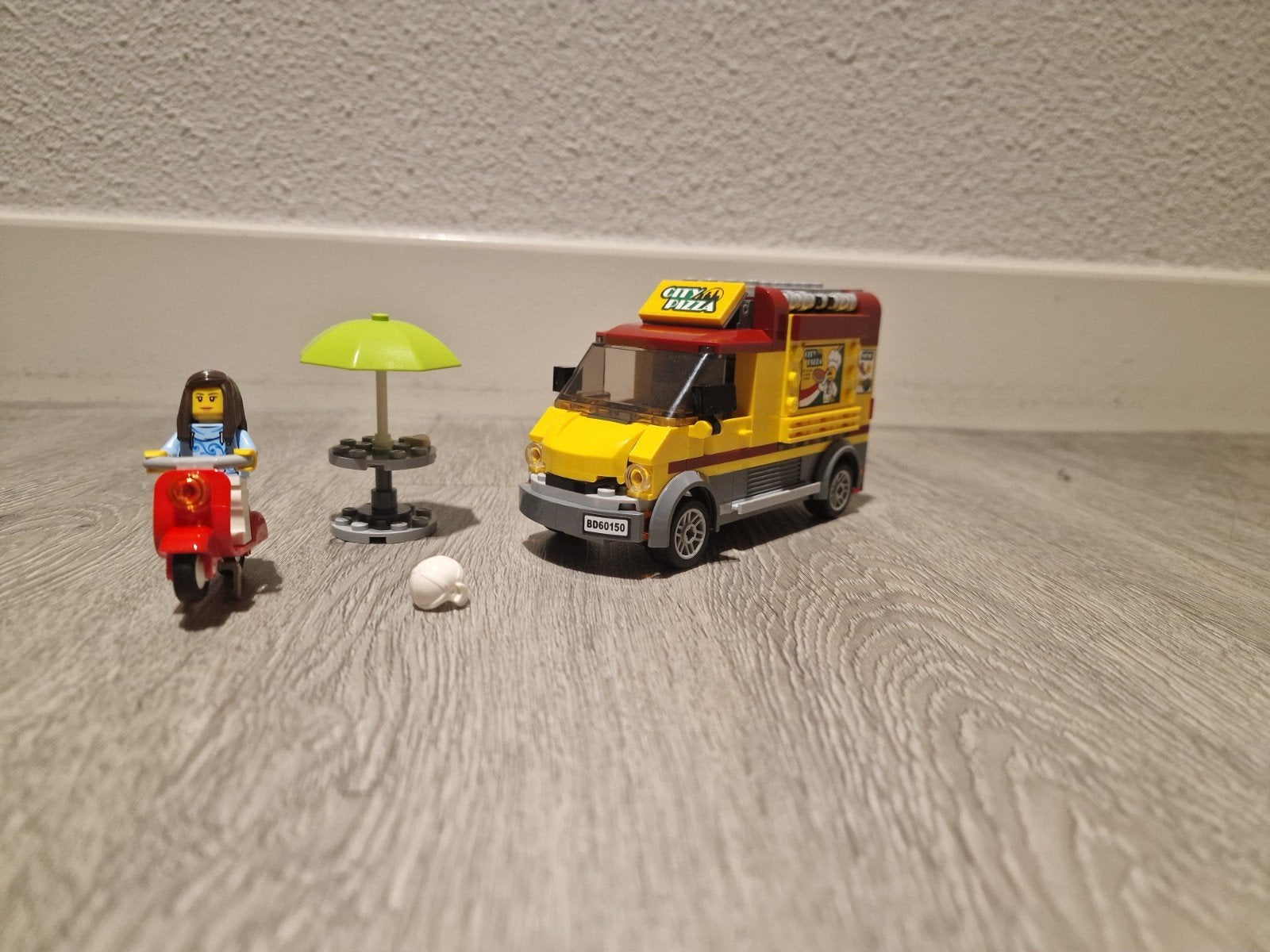 LEGO City 60150 Pizzawagen met accessoires en boekjes, Ophalen of Verzenden, Zo goed als nieuw, Overige merken