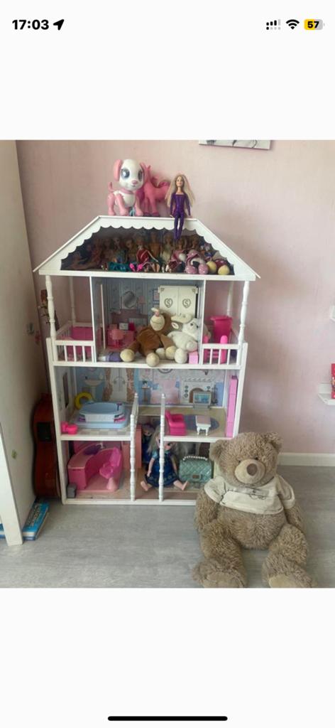 grote poppenhuis barbiehuis, Ophalen, Poppenhuis