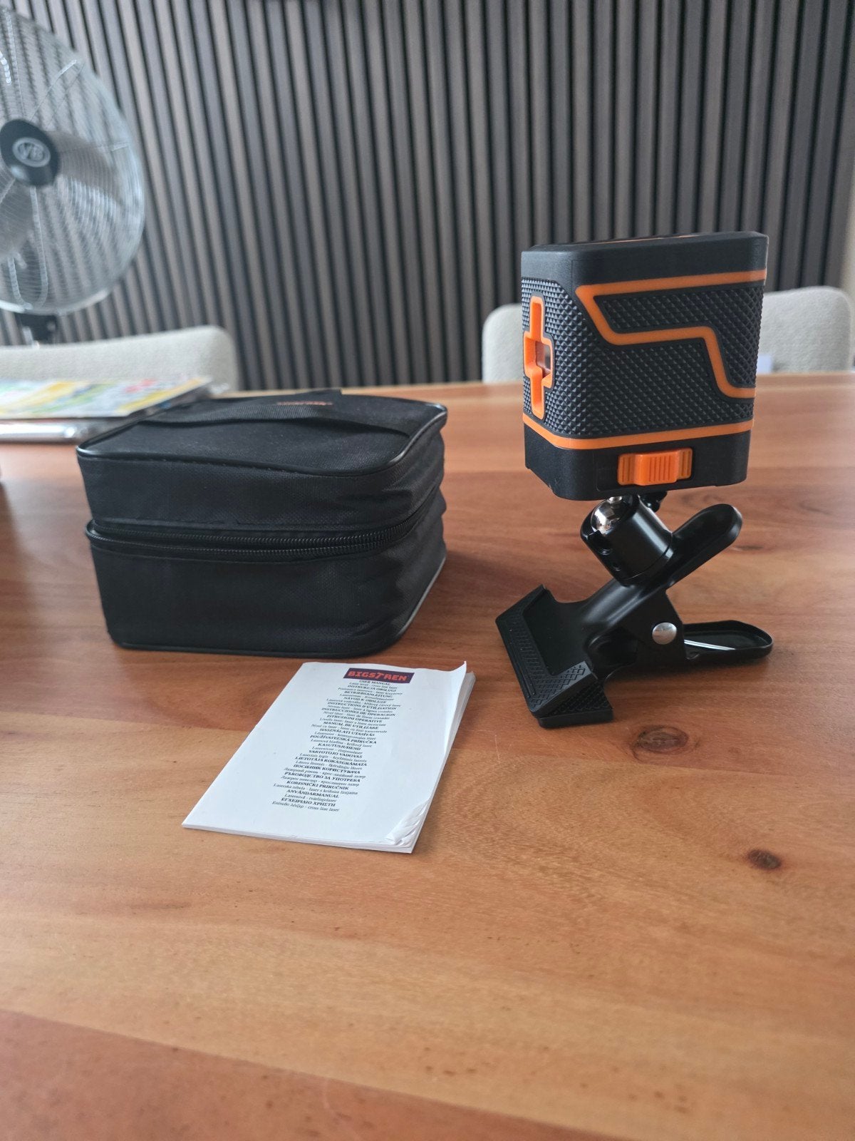 Bigstren Laser Waterpas met Klem en Tas, Doe-het-zelf en Verbouw, Meetapparatuur, Ophalen of Verzenden