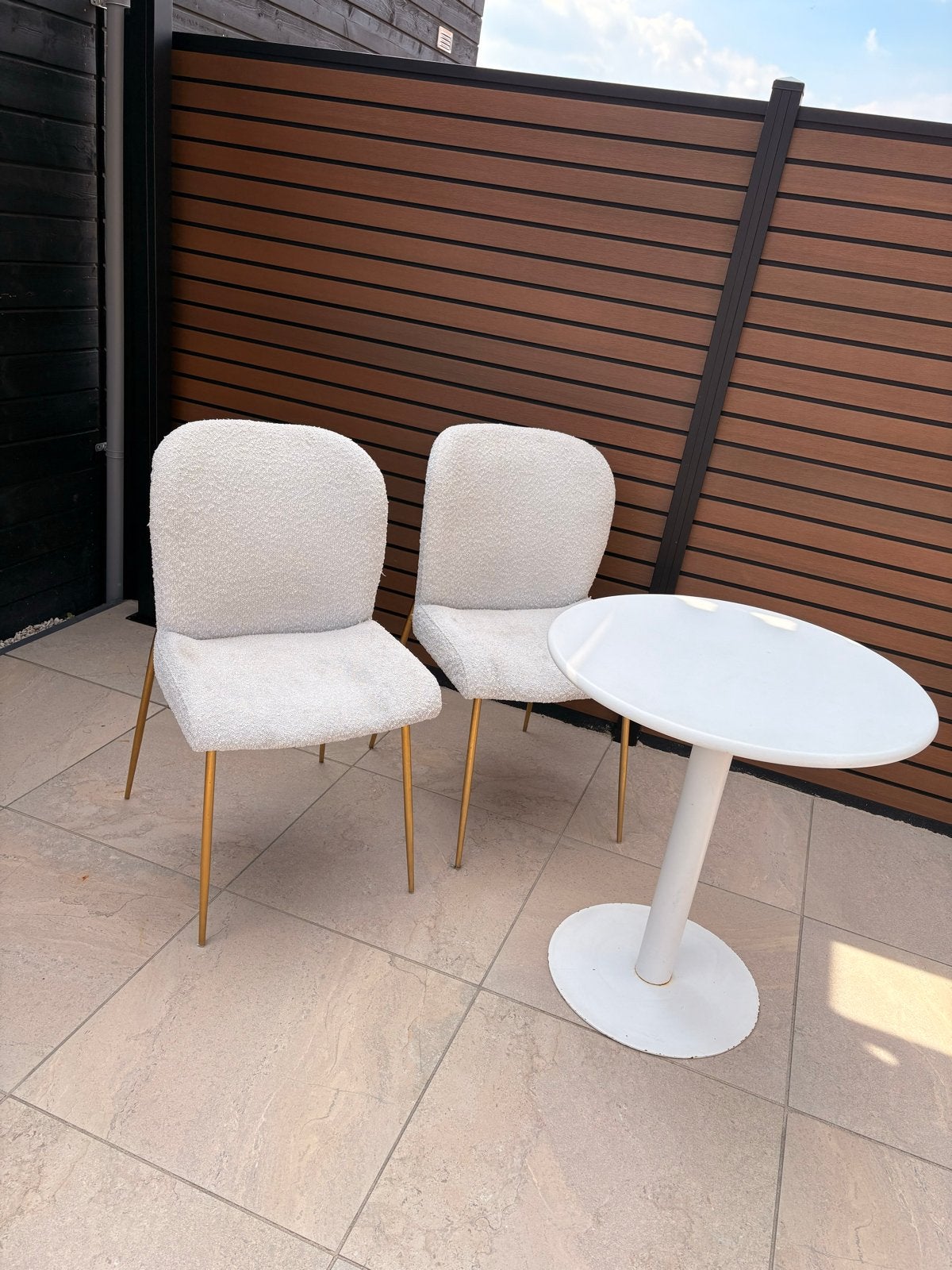 Bistrotafel & Richmond inspired stoelen, Ophalen