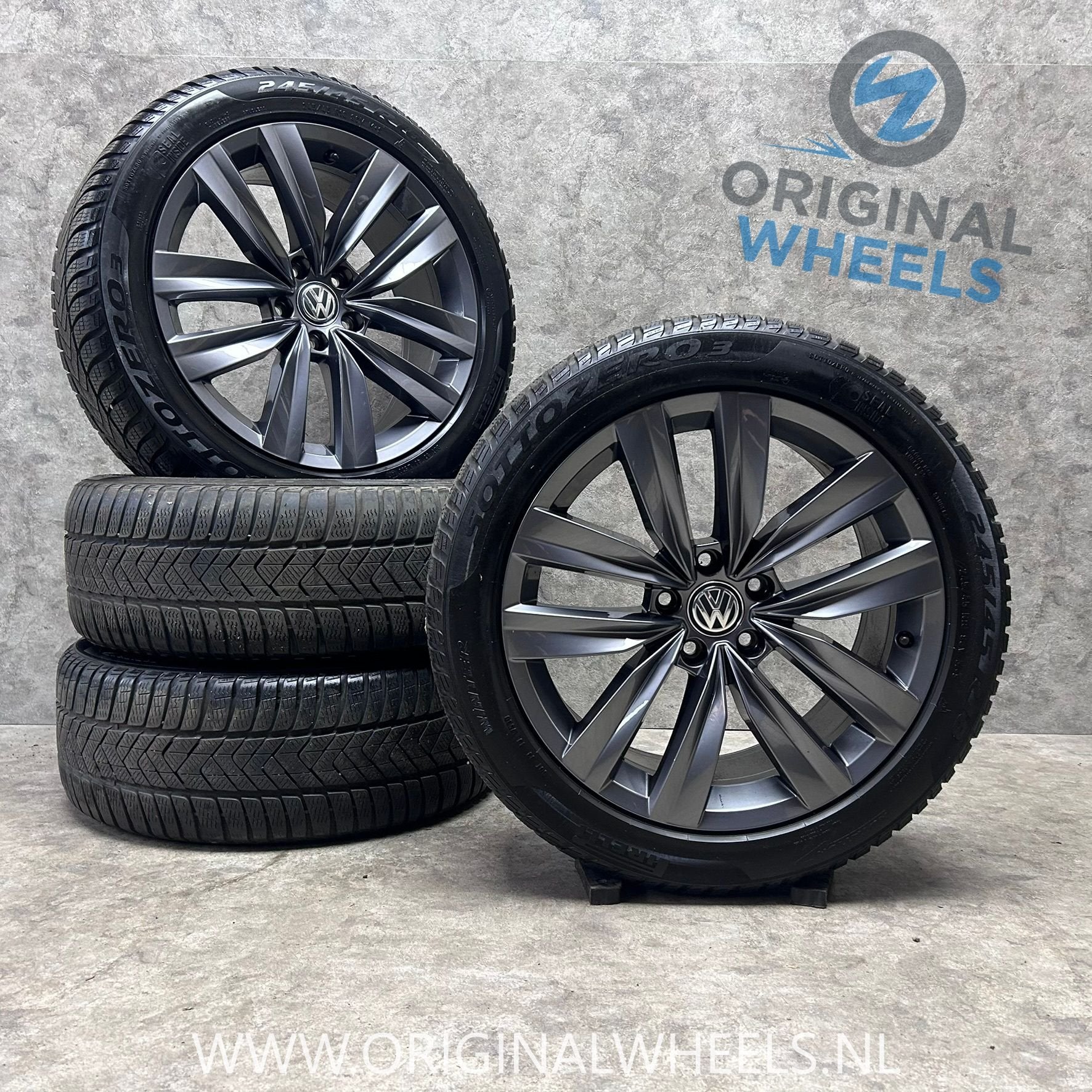 ✅ 18 inch originele Almere velgen + winterbanden VW Arteon, 18 inch, -, -, Banden en Velgen