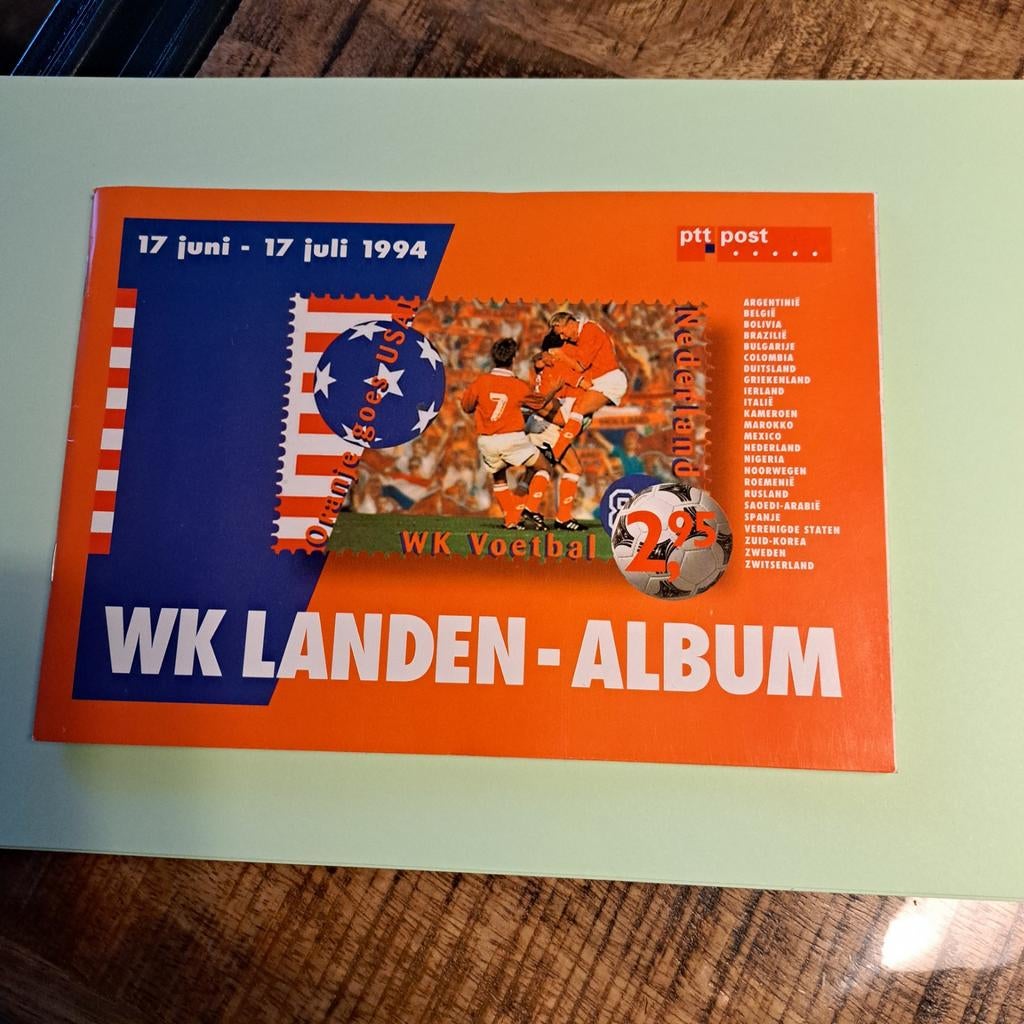 WK Landen-Album PTT Post 1994 - Voetbal Postzegels, Postzegels en Munten, Postzegels | Volle albums en Verzamelingen, Ophalen of Verzenden
