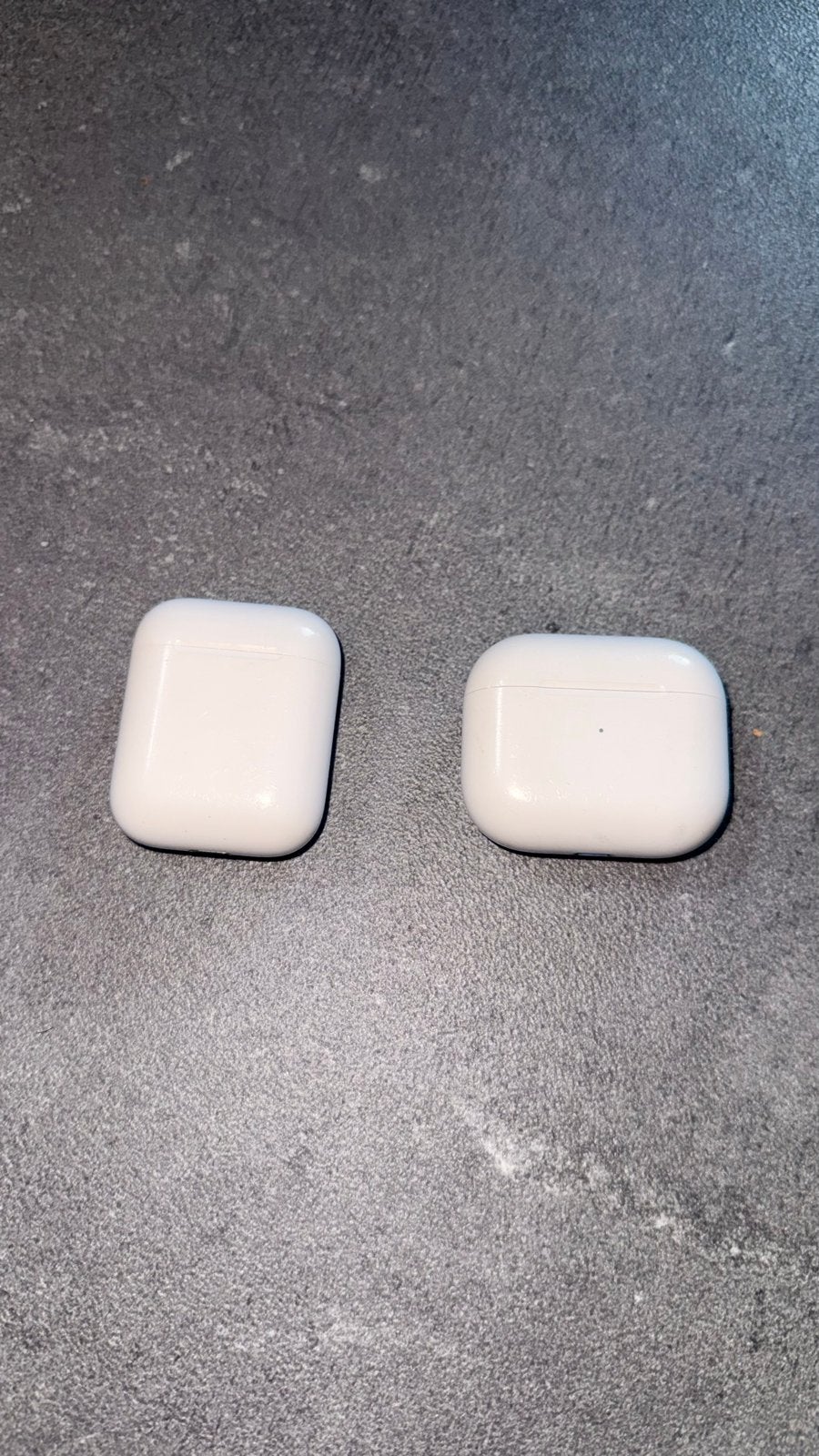 Officiële Apple  AirPods 1e en 3e generatie, Ophalen of Verzenden, Gebruikt, Draadloos