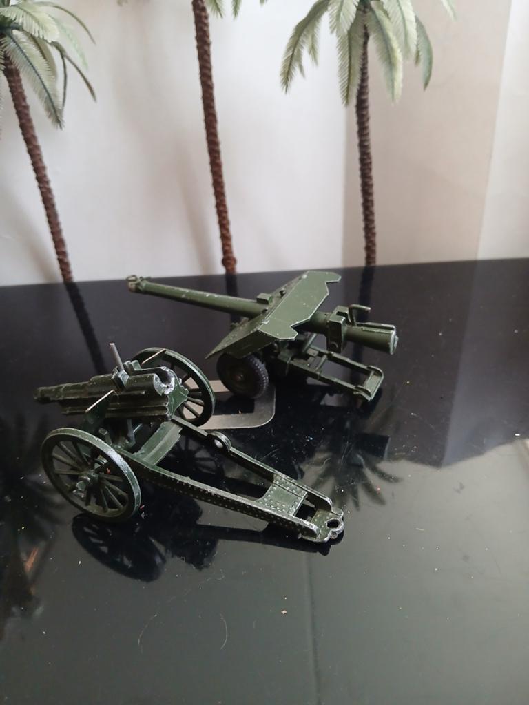 2x geschut/kanon. Britains, Ophalen of Verzenden