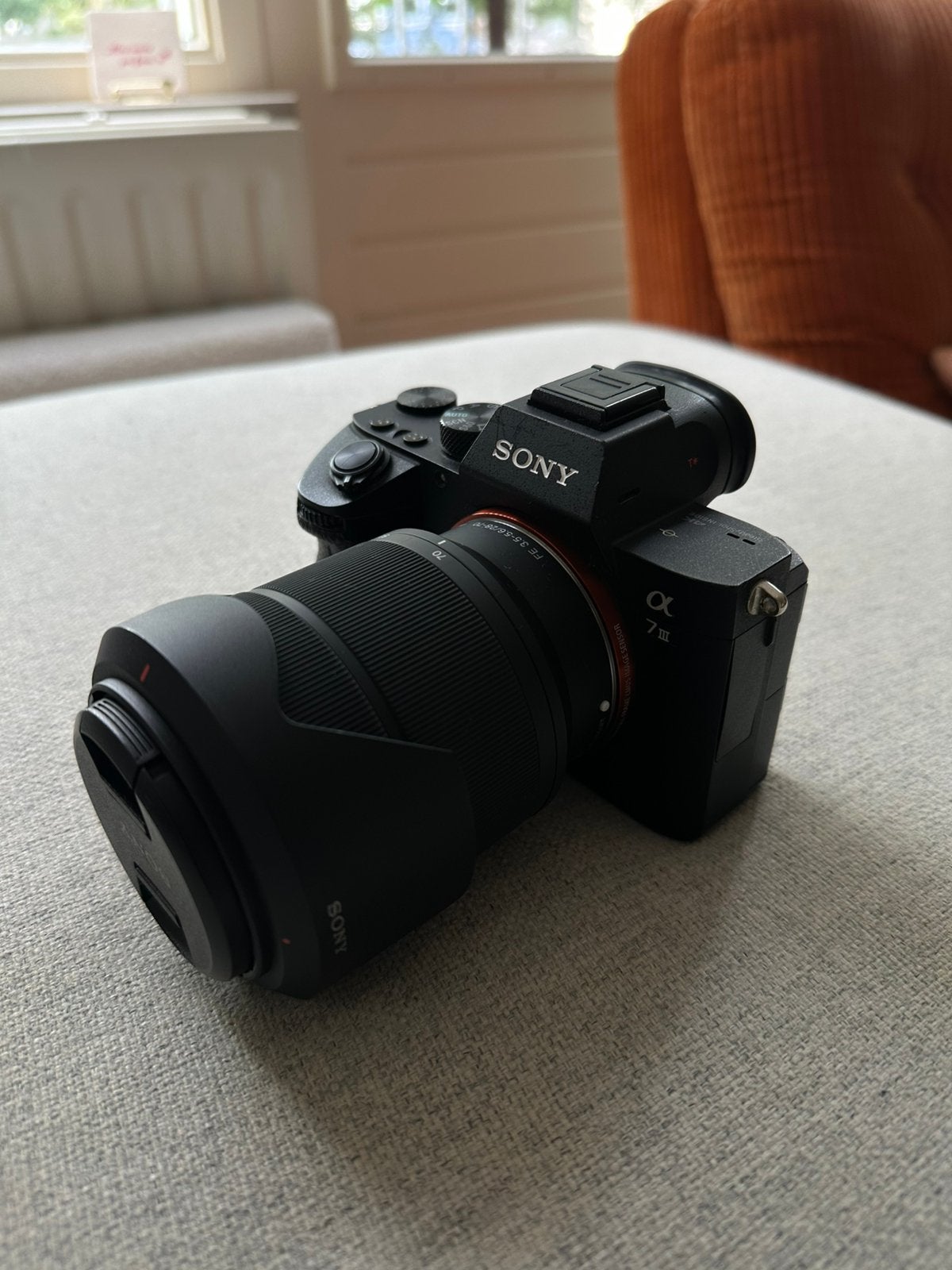 Sony A7 Mark III + FE 28-70mm Kitlens | In zeer goede staat!, Audio, Tv en Foto, Fotocamera's Digitaal, Screenprotector, Ophalen of Verzenden